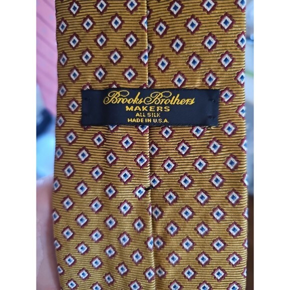 Brooks Brothers Makers Men’s‎ Repp Tie All Silk Made In USA Gold Red Design - Picture 3 of 5